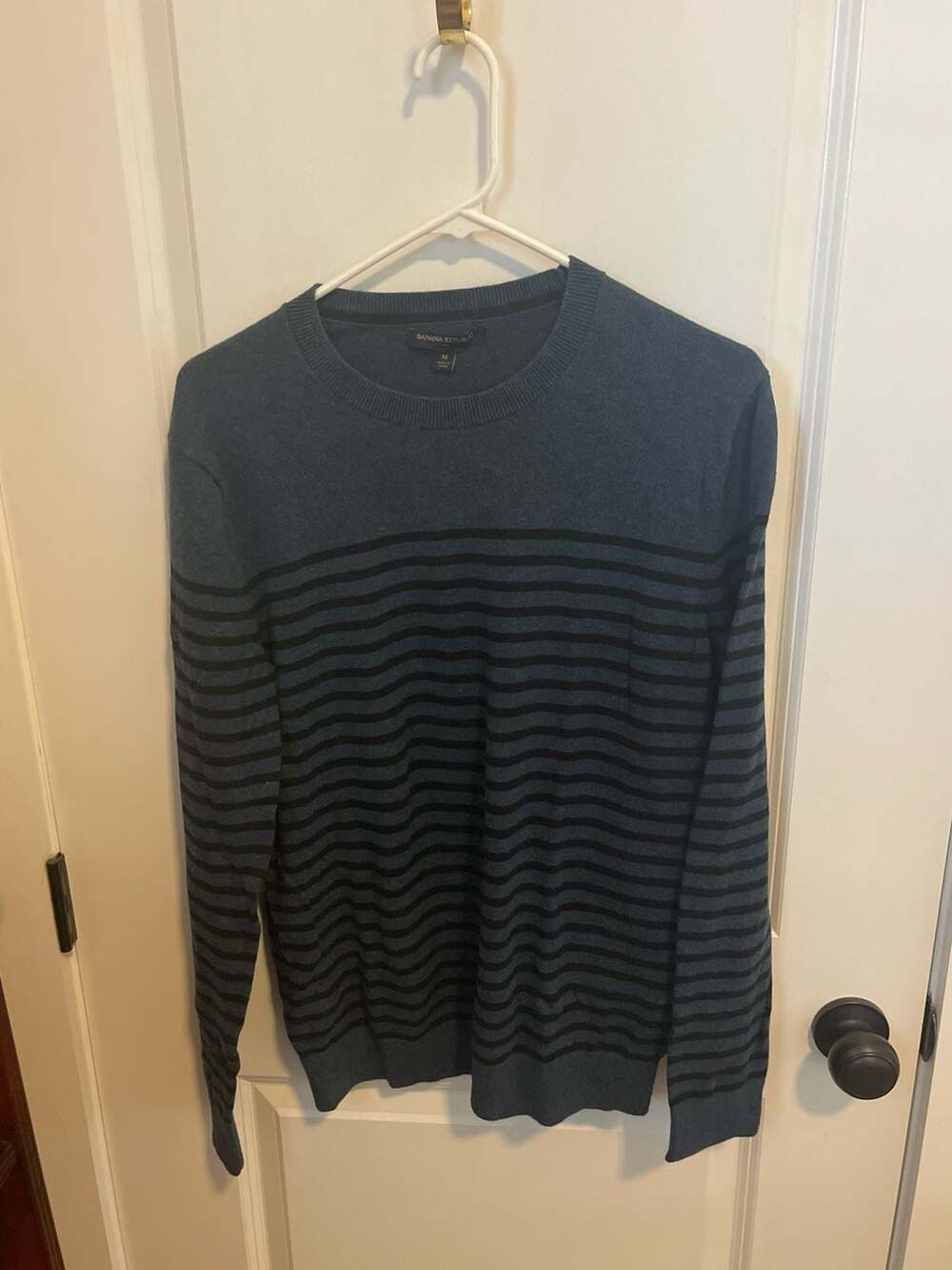 Banana Republic Blue Striped Crewneck Sweater Size M